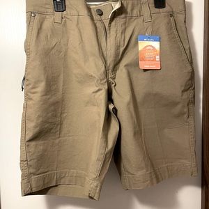 Columbia khaki shorts size 32 waist